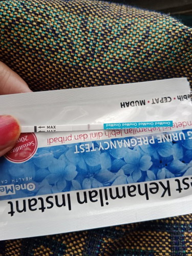 Mau tanya bun saya tespek tadi pagi keluar garis terang 1 yang satu samar banget itu hamil/tidak