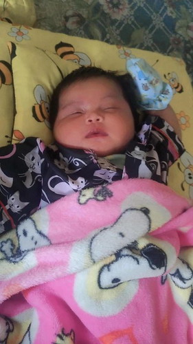 Bayi 1 bulan 4 hari