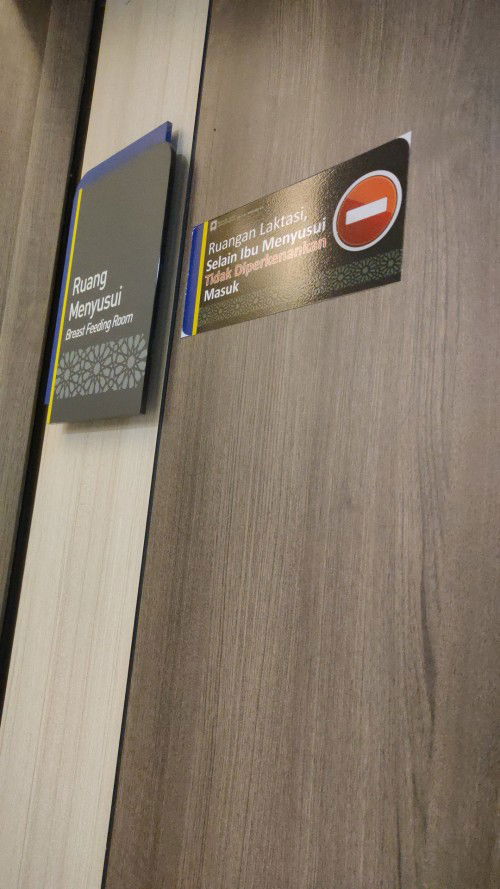 Rekomendasi merk asi booster yg buat lancarin asi mom?sama tips bagi waktu bisa stok asi di freezer