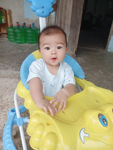 อัก2วันจะครบ6เดือน ผมยังไม่ยาวเลย คนชอบทักว่าเป็นลูกชาย แชมพูเร่งผมยาวนี่ห้อไหนดีครับ