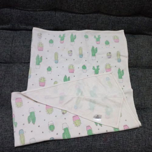 Bedong baby chaz dan perlak wonderpad littlepalmerhaus