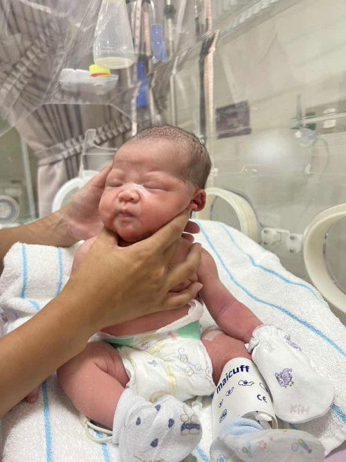 แอบแตกแล้วนะคะ👶🏻