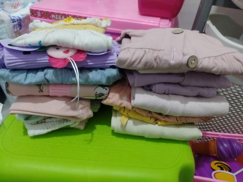 Donasi baju bayi, apa ada yg berminat?