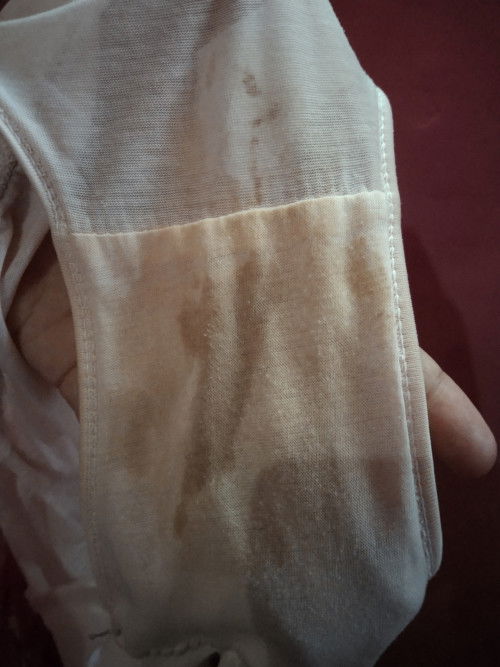 Hamil 39week 2hri keluar flek