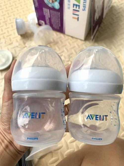 ส่งต่อเครื่องปั้มนม รุ่น CLASSIC TWIN ELECTRONIC PUMP มือ 2 สภาพดีค่ะ