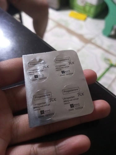 Progesterone Utrogestan oral soft gel