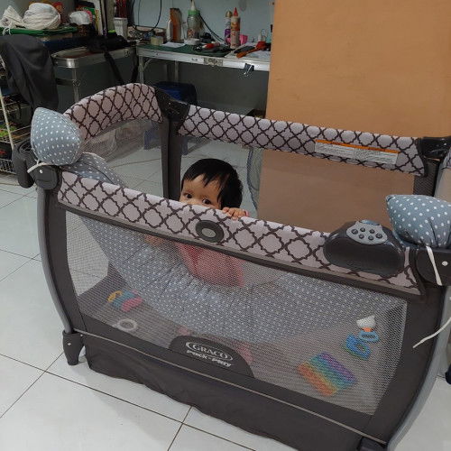 Di jual Graco Baby Box nearby napper  1,9 nego