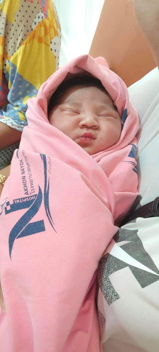 คลอด 39+4​