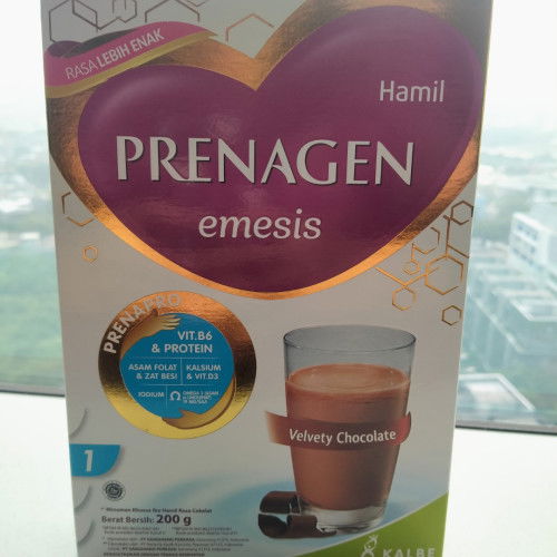 Prenagen emesis