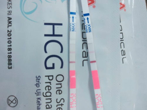 Bunda2 mohon infonya yaaa, saya sudah memasuki 5minggu , tapi kok keluar flek darah yaa