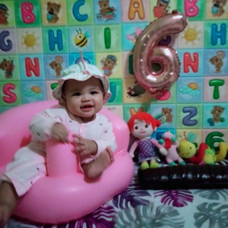 6 months napo si baby ko.unang tumubo pong ipin nya ay sa bagang๐ normal lang po kaya ito?