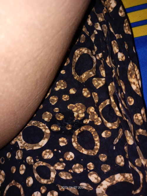 Keputihan atau bukan?