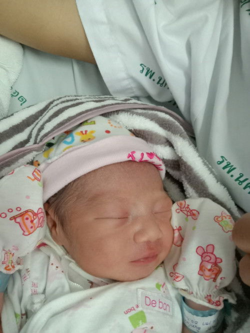 39+6 แตกแล้วจ้า เจ็บท้องตอน1ทุ่ม มาคลอด7โมงเช้า