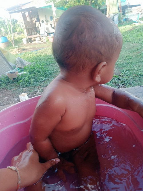 เอาลูกออกเต้ากินขวด