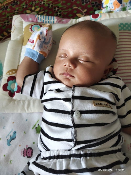 Hpl 1 Juni lahir 23 mei ada yang sama gak kayak aku bund,,,apakah masih begadang sekarang,,,