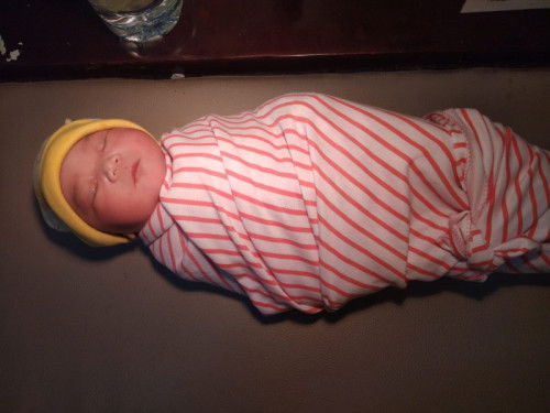 Hpl 12 juni
Launching 18 juni
Baby girls 
Semoga bunda2 yg sudah hpl segera louching