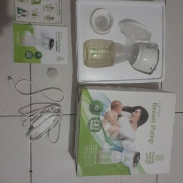Mau jual breastpump mom uung.
