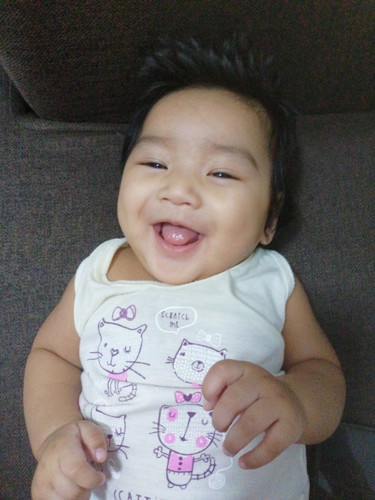 how can i get rid of my baby's halak? parang monthly na lang bumabalik ito :((