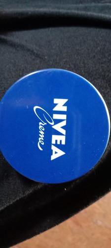 Pwede Po bang gumamit Ng Nivea creme Ang buntis ?