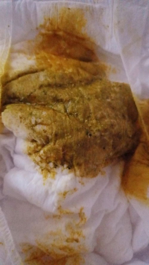 Bab hijau bintik hitam