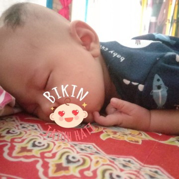Bun ankku sering tdur tengkurep umur 3 bln,kira² aman gk y Bun buat si kecil,kepala selalu miring