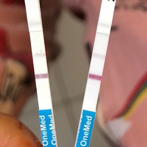 Garis dua tapi samar