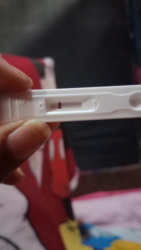 3months ng delay tapos sa unang try ko ng pt my malabong linya .nag try ulit Ako negative na