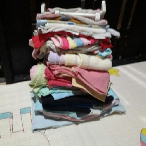 (Closed)Bagi2 baju preloved bayi
