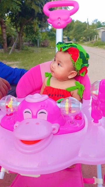 เริ่มนมผง ลูกสาววัย6เดือน