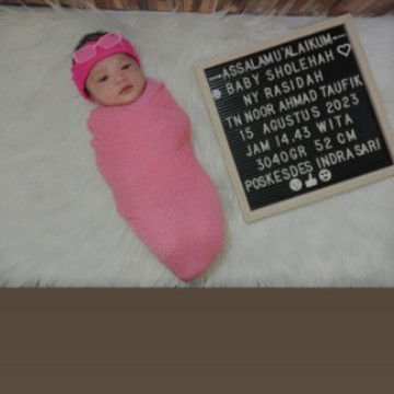 Baby cewe anak pertama