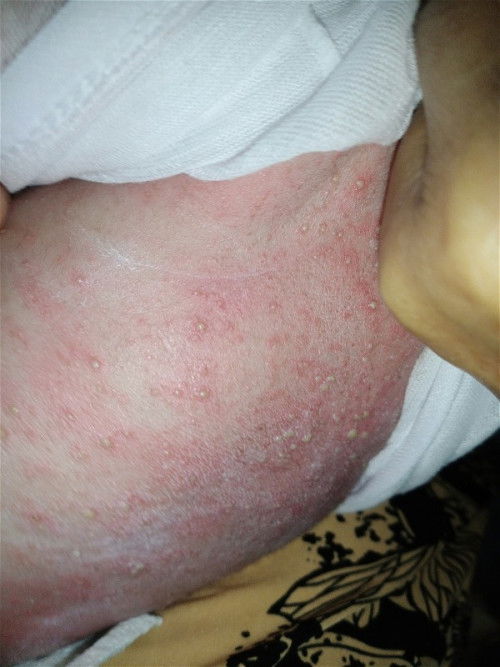 Các mom ơi chỉ giúp em với