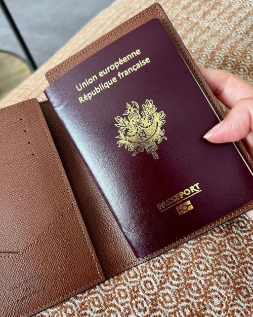 How to obtain a French driver's license, where to submit an application,