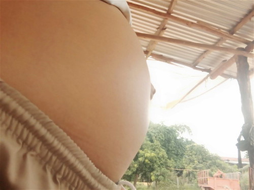 ตอนนี้ท้อง 22 สัปดาห์แล้วท้องเล็กมาก