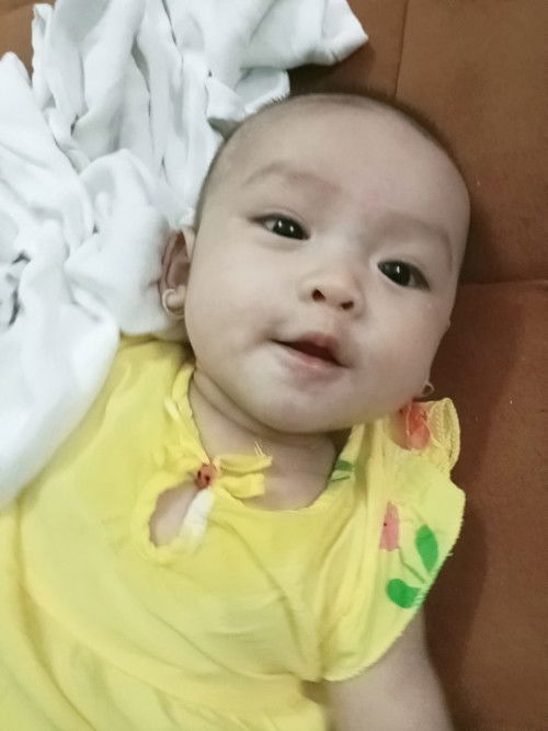 Cho em hỏi bé em nay là đươc 4 tháng 7 ký mà có cách nào cho bé ngủ đươc sâu buổi sáng ko ạ sáng bé