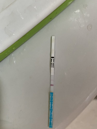 Testpack hasilnya samar, tapi belum telat haid, 6 hari lg baru haid, apakah hamil bun? HPHT 30 Juli