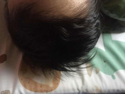 Rambut bayi di gundul tidak