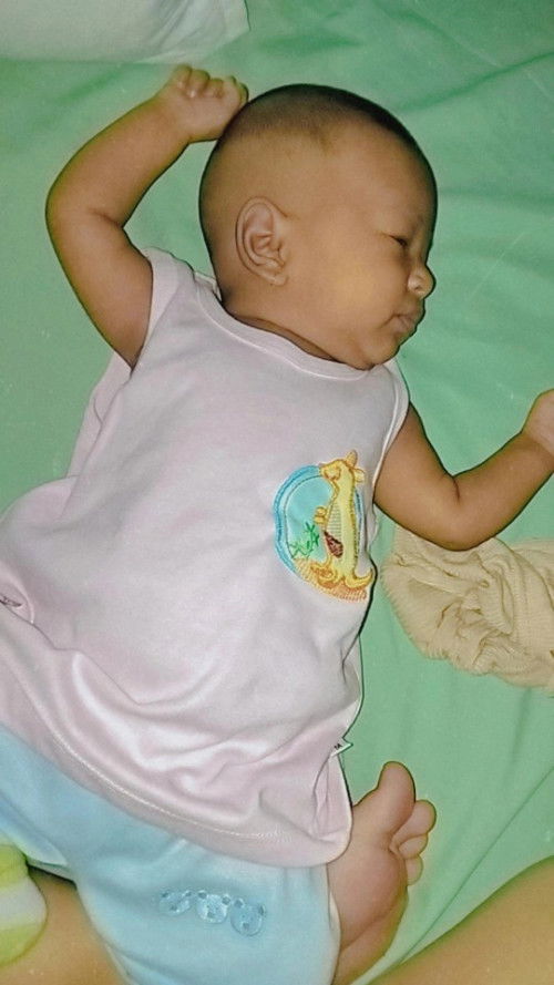 Bayi 2 bulan