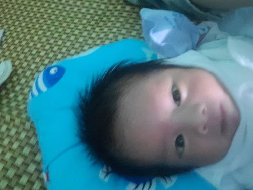 Đẻ mổ và bị ít sữa xin các mom chia sẻ cách để sữa về lại ạ