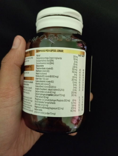 Udah minum blackmores terus dpt multivitamin dr puskesmas lgi, diminum keduanya tiap hari aman gk ya