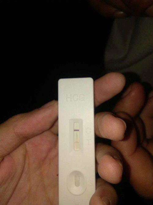 may faint line po ba?
positive po ba ito?