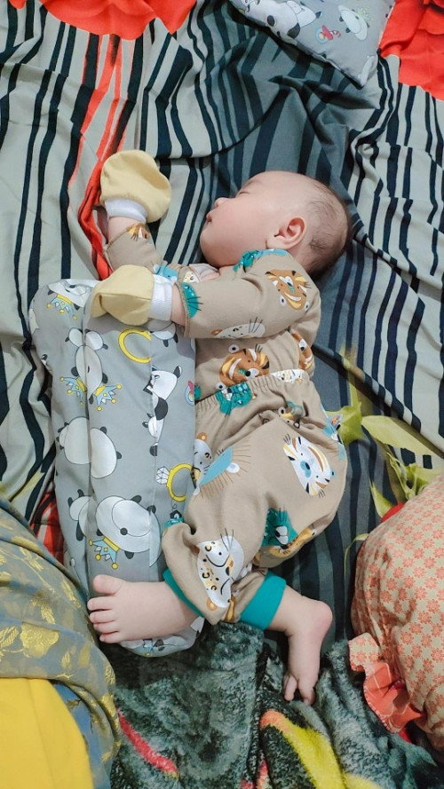 Bayi tidur