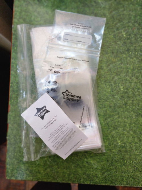 Milk storage bags for sale. Self pickup/postage (incl charges) Area: Putra Heights/Subang Jaya.