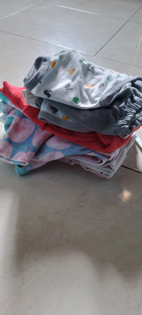 Preloved baju new born sampai 3bulan