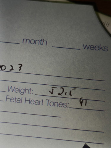 Pahelp pls. Im 22 wks 4/7 per utz. Yung fetal heart rate ko is 61. Normal ba yan? Wala nabnggt c doc