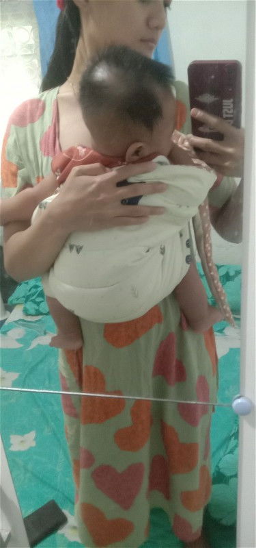 Bayi 4 bulan pake gendongan samping mode mshape apa boleh