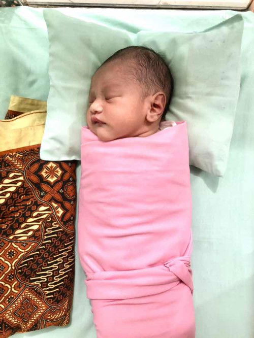 alhamdulillah debay udah lahir 3okt hpl 15oktober