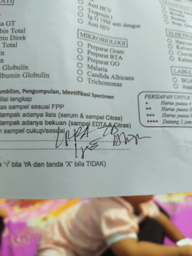Cek laboratorium