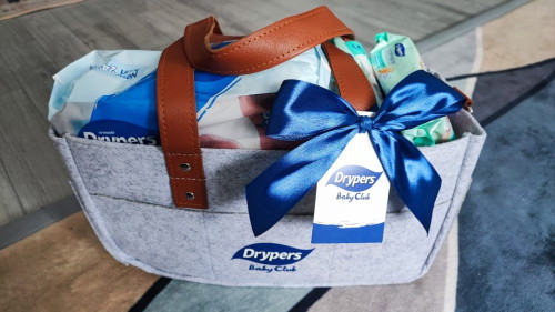Dapat sample percuma dari Drypers.😁