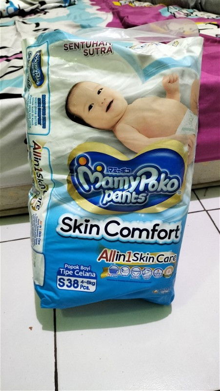 Pampers mamy poko pants skin comfort