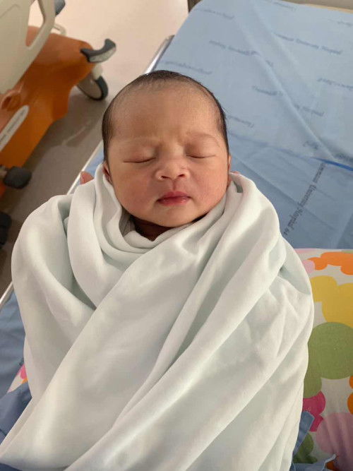 จะไปตรวจภายในกระตุ้นคลอดได้คลอดแทน